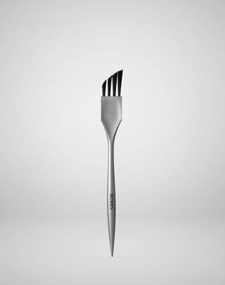 Pincel angular para detalhes